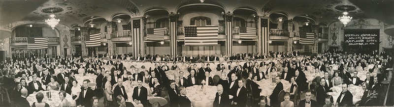 The photograph of the AHA &ldquo;Founder&rsquo;s Banquet&rdquo; (1934), which ran on the cover of the February 2017 issue of <em>Perspectives</em>
